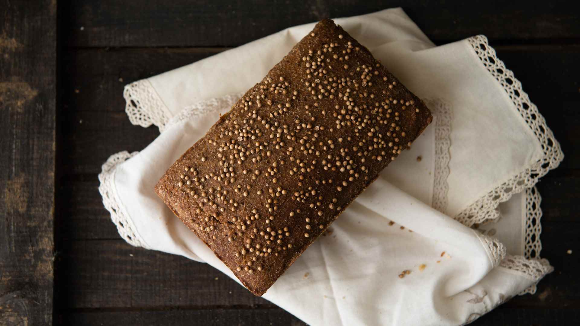 <h2>This is Default Slide 5 Title</h2><div class='slide-content'><p><span class='highlight'>You can completely customize Slide Background Image, Title, Text, Link URL and Text.</span></p><p><span class='highlight'>Navigate to Admin Panel -> Left Menu -> Appearance -> Customize -> Slider Section, update slider fields and save changes.</span></p></div><a href='#' class='btn' title='Read more'>Read more</a>